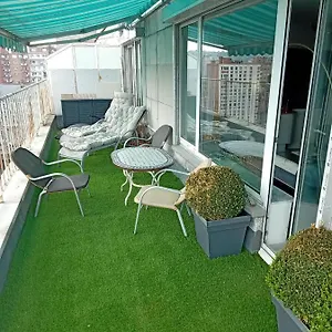 liege-centre-mediacite-appartement-terrasse-immense.brusselshotelsbook.com/
