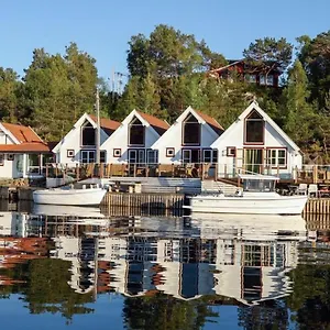 Eastside Lodge